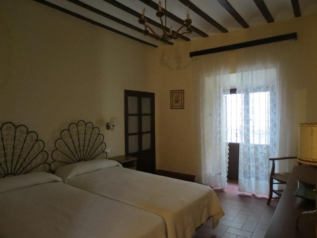 Apartamentos Turisticos El Losal Ubeda  Ngoại thất bức ảnh